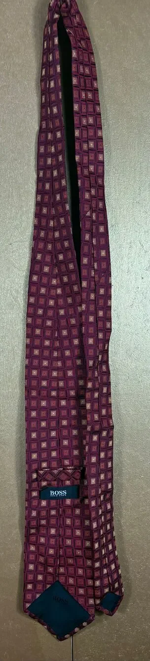Hugo Boss tie - Picture 3 of 4